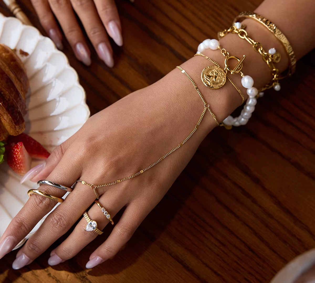 Youthway Double Layers Metal Chain Finger Bracelet Stainless Steel Wrist Jewelry Waterproof Chic Chain Bracelet with Finger