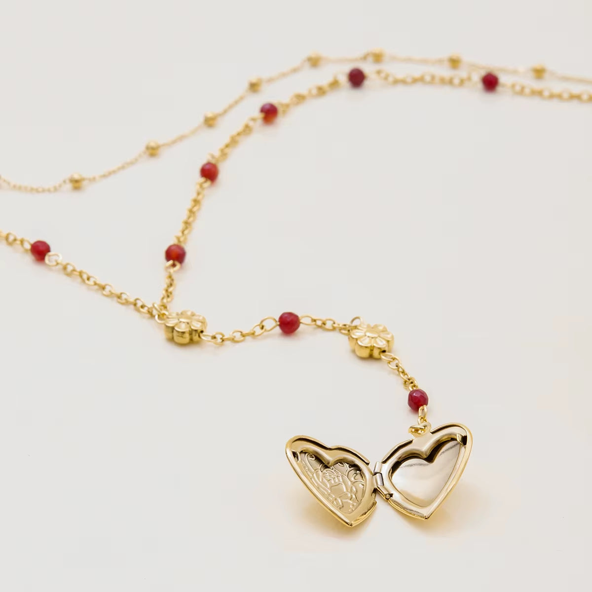 Youthway 18K Gold Plated Beads Love Heart Photo Box Pendant Necklace For Lovers Stainless Steel Waterproof Women Jewelry Gift