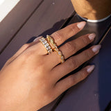 Classic 18K White Rhinestone Friendship Handshake Shape Round Ring Women Gold Color Stainless Steel Rings Jewelry