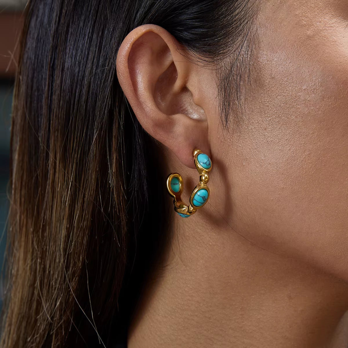 Youthway Fashion Resin Pearl C-shaped Stud Earrings with Stainless Steel Setting and Blue Turquoise for Women Stud Earrings